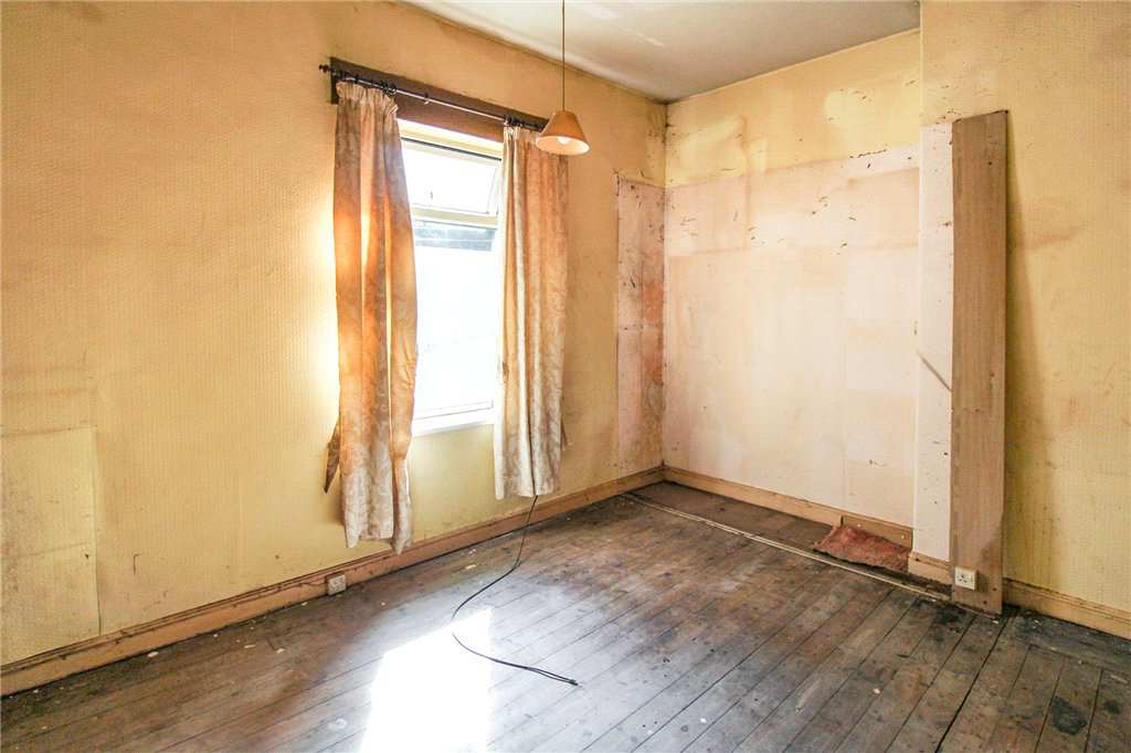 Halifax Road, Keighley, West Yorkshire, BD21, photo 5