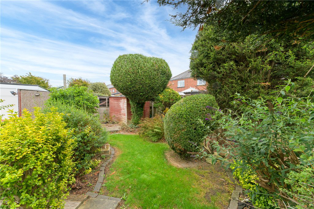 Scott Green Crescent, Gildersome, Morley, Leeds, LS27, photo 26