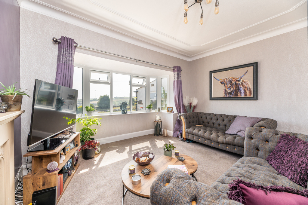 Halifax Road, Denholme, West Yorkshire, BD13, photo 6