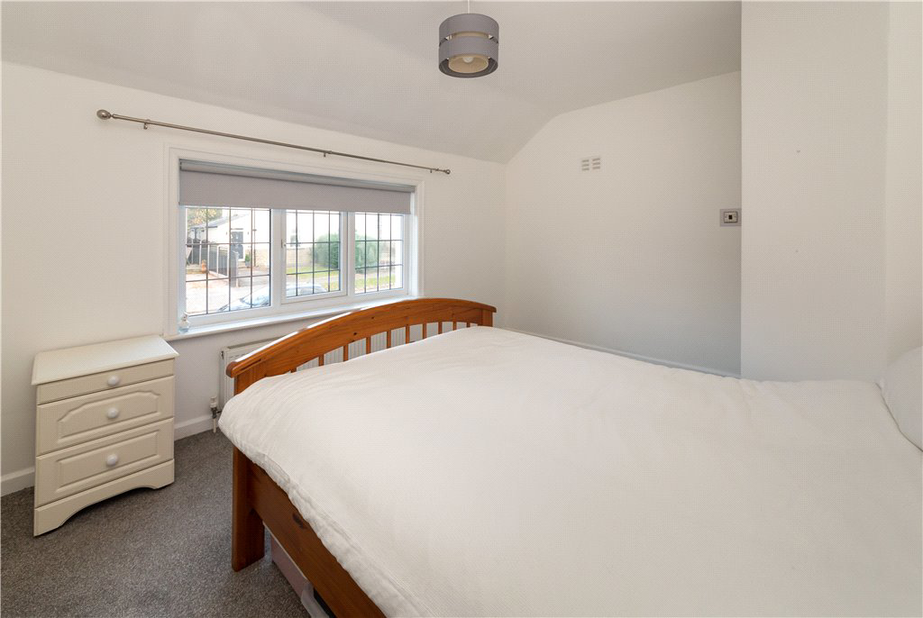 Rylands Avenue, Gilstead, Bingley, BD16, photo 18