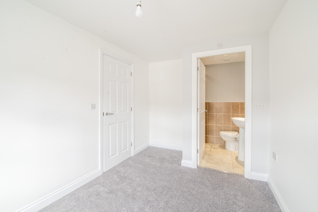 Littlelands, Cottingley, Bingley, West Yorkshire, BD16, photo 12