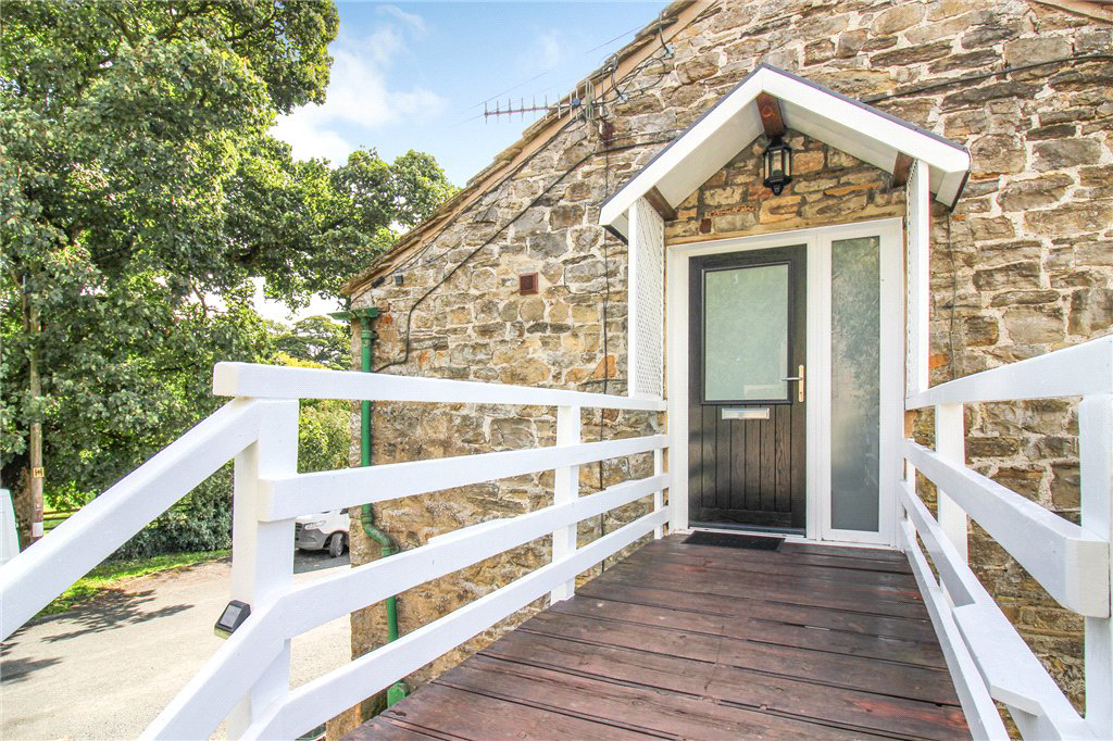 Gledstone Road, West Marton, Skipton, North Yorkshire, BD23, photo 7