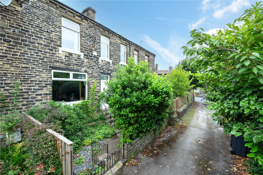 Spring Bank, Cullingworth, BD13, photo 19