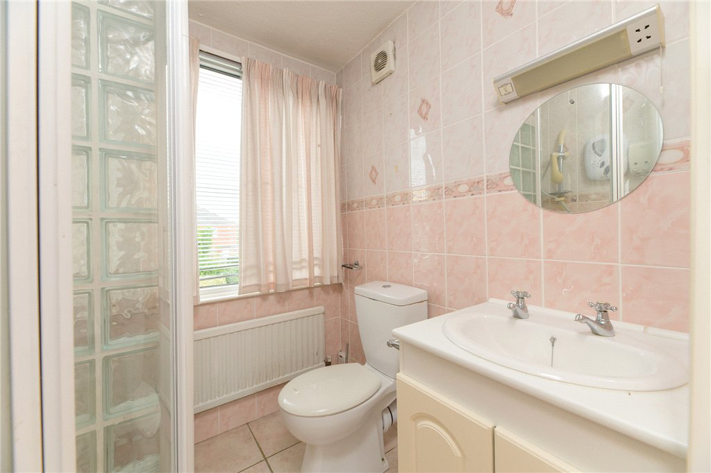 Scott Green Crescent, Gildersome, Morley, Leeds, LS27, photo 18