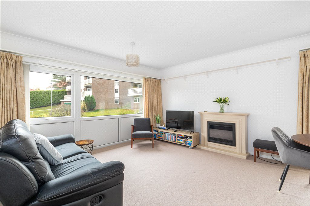 Sefton Drive, Ilkley, West Yorkshire, LS29, photo 2