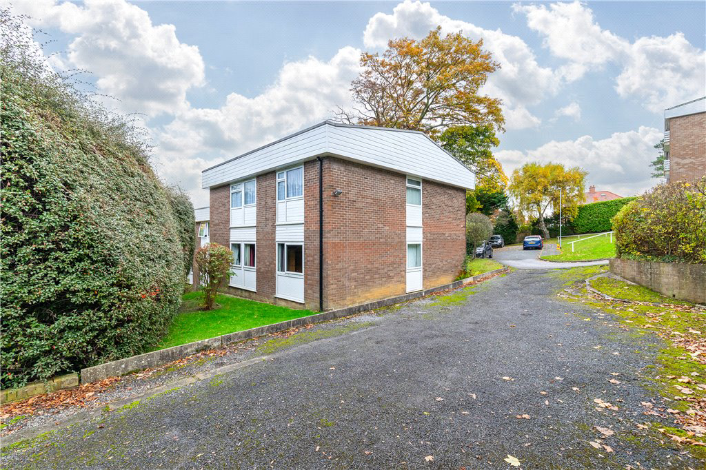 Sefton Drive, Ilkley, West Yorkshire, LS29, photo 8