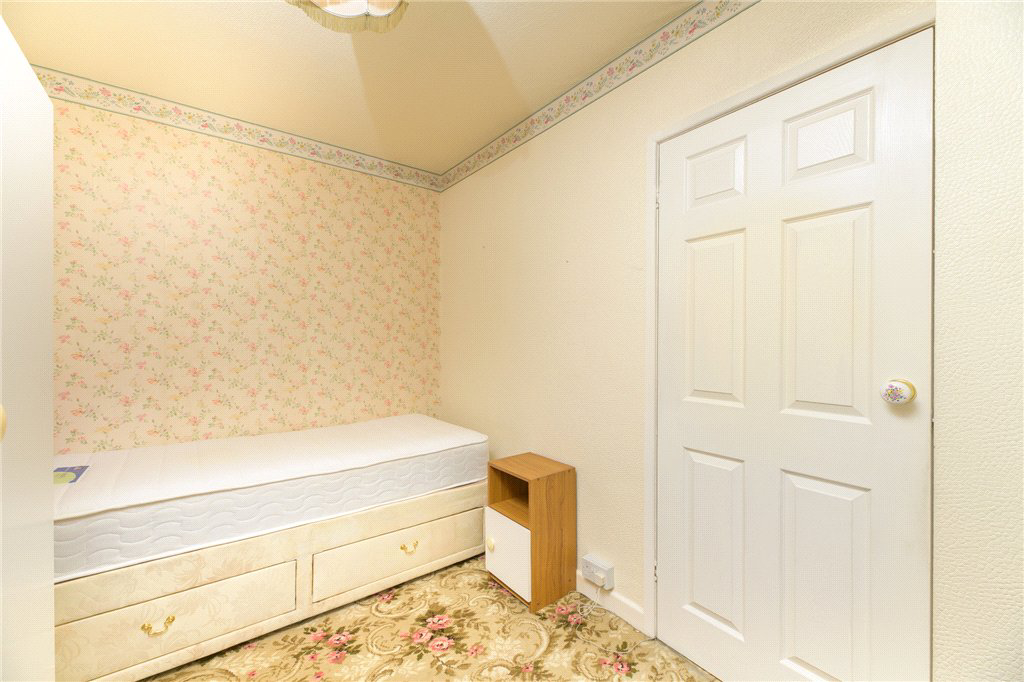Scott Green Crescent, Gildersome, Morley, Leeds, LS27, photo 20