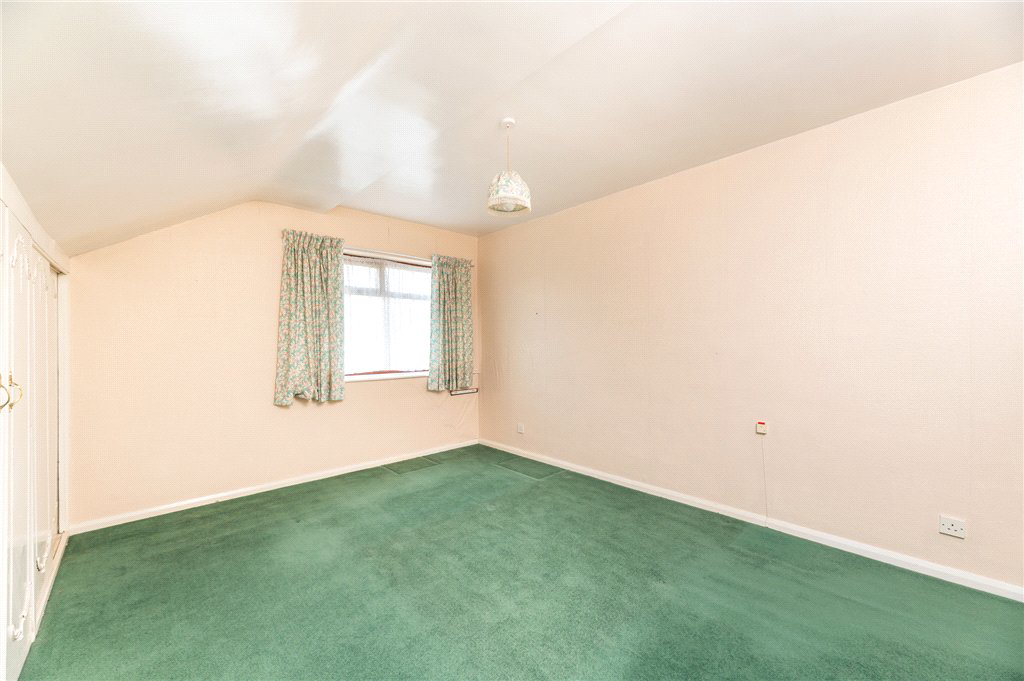 Moorside Walk, Drighlington, Bradford, West Yorkshire, BD11, photo 10
