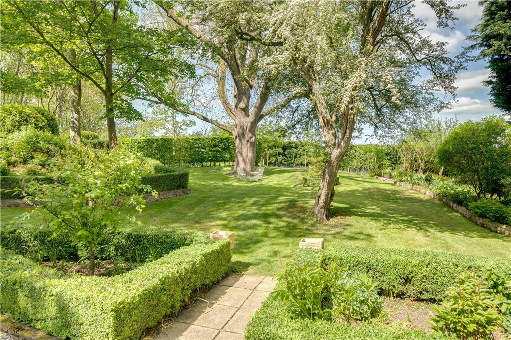 Selby Road, Monk Fryston, Leeds, North Yorkshire, LS25, photo 36