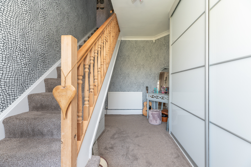 Halifax Road, Denholme, West Yorkshire, BD13, photo 23