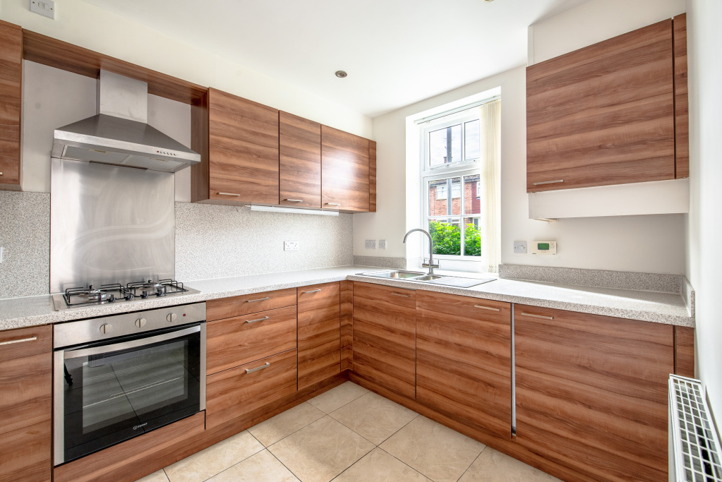 Littlelands, Cottingley, Bingley, West Yorkshire, BD16, photo 6