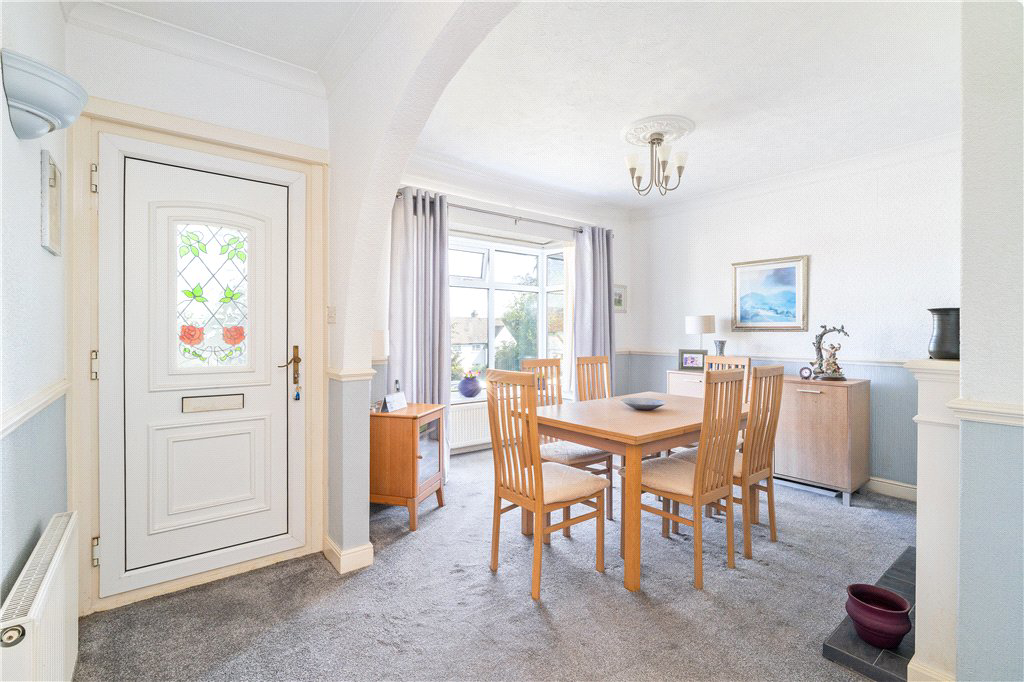 Hawksworth Lane, Guiseley, Leeds, West Yorkshire, LS20, photo 6
