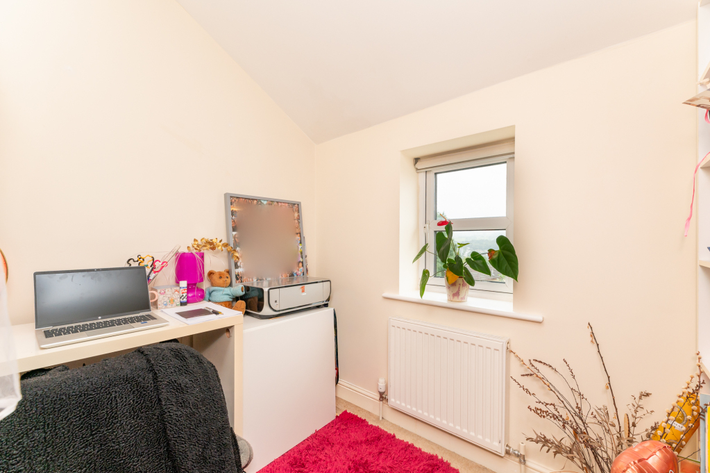The Oval, Bingley, West Yorkshire, BD16, photo 23