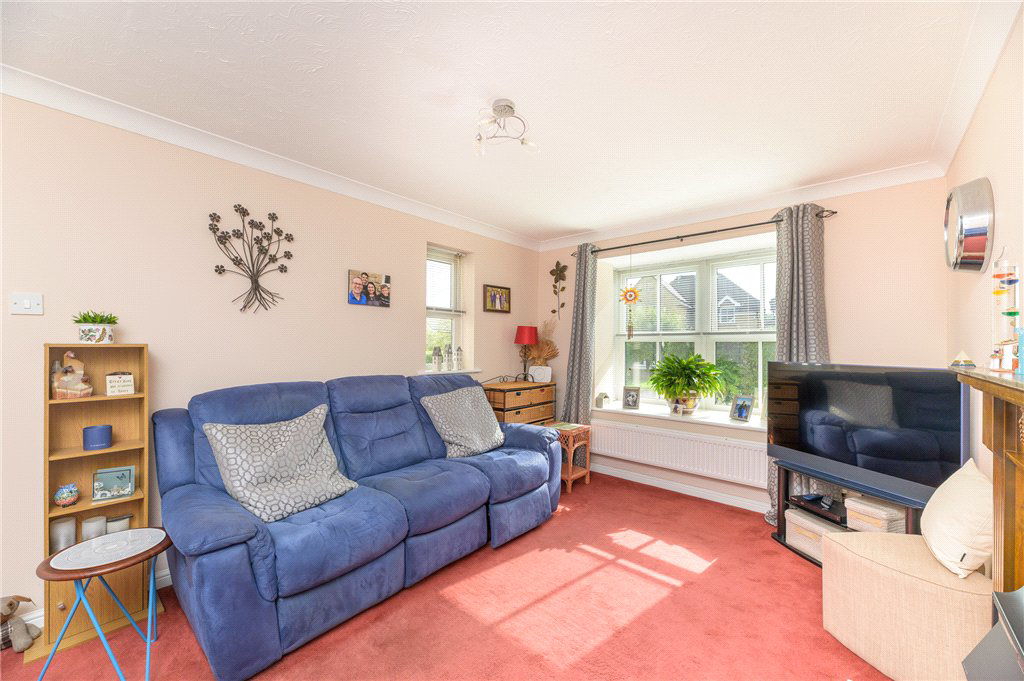 Magnolia Drive, Allerton, Bradford, West Yorkshire, BD15, photo 8