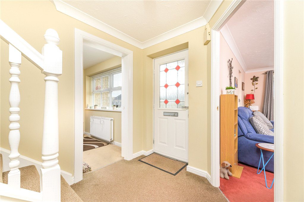 Magnolia Drive, Allerton, Bradford, West Yorkshire, BD15, photo 7