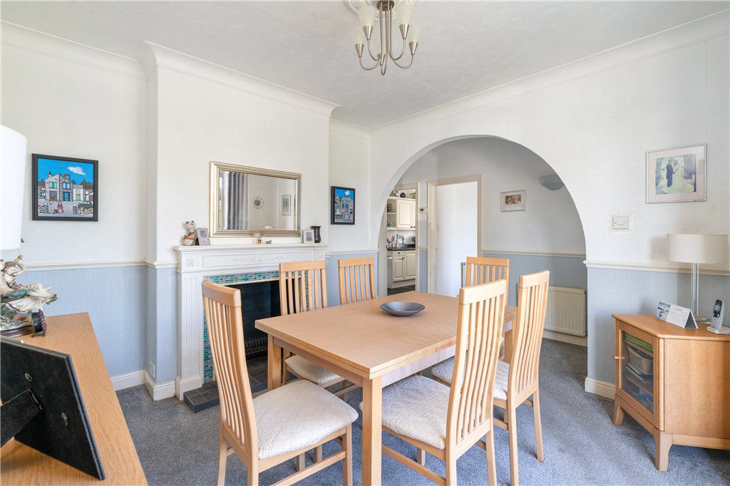 Hawksworth Lane, Guiseley, Leeds, West Yorkshire, LS20, photo 7