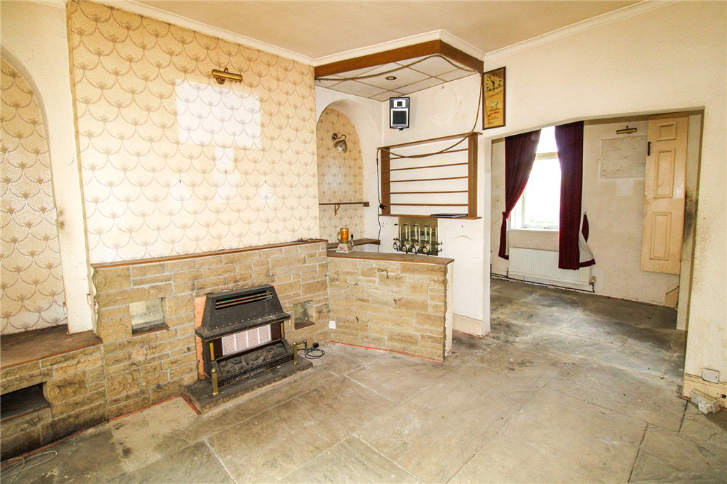 Halifax Road, Keighley, West Yorkshire, BD21, photo 2