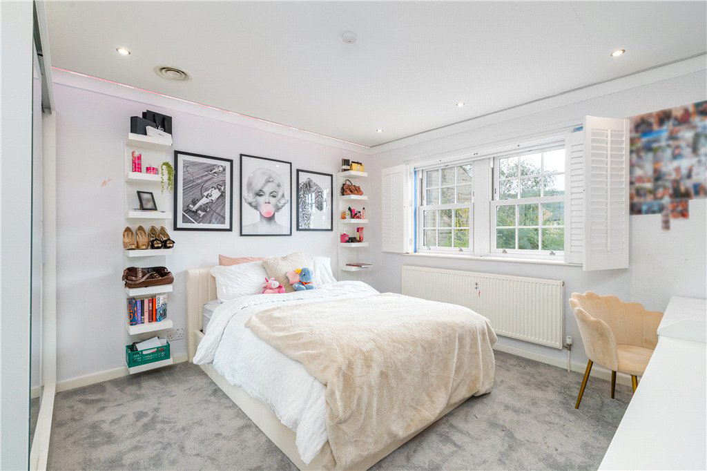 Church Lane, Pool in Wharfedale, Otley, West Yorkshire, LS21, photo 17
