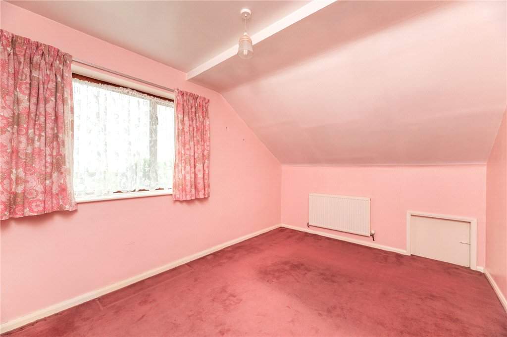 Moorside Walk, Drighlington, Bradford, West Yorkshire, BD11, photo 13