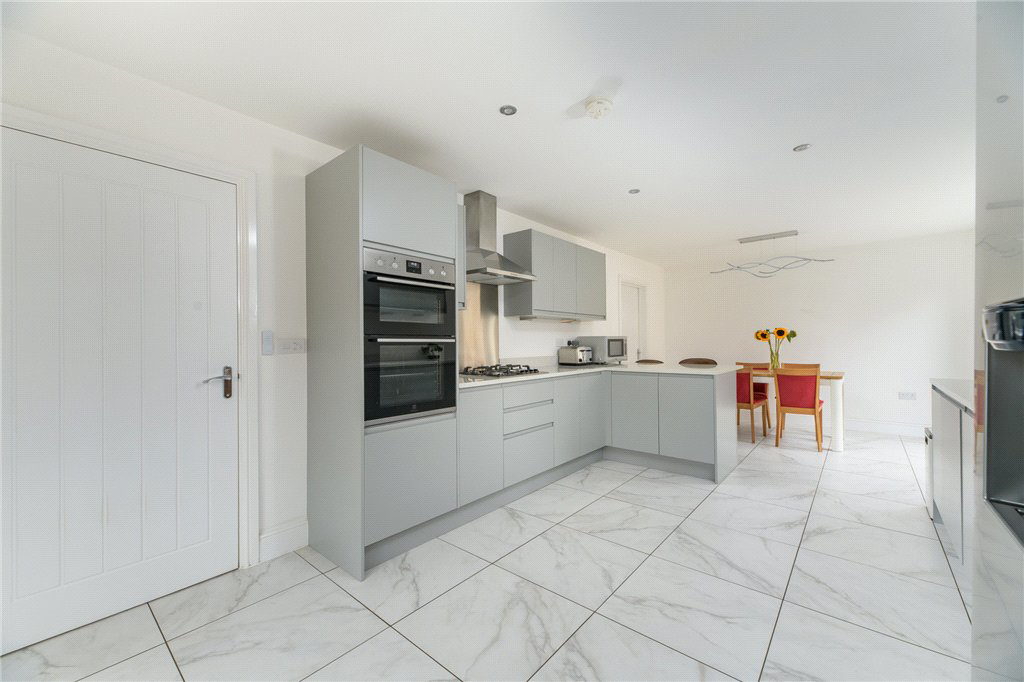 Wise Crescent, Morley, Leeds, West Yorkshire, LS27, photo 8