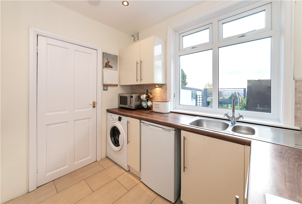 Rylands Avenue, Gilstead, Bingley, BD16, photo 8