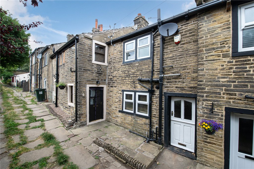 Holts Lane, Clayton, Bradford, West Yorkshire, BD14