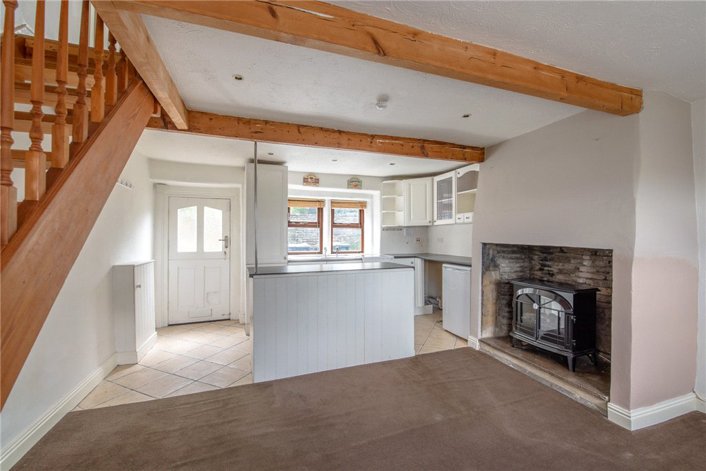 Holts Lane, Clayton, Bradford, West Yorkshire, BD14, photo 3