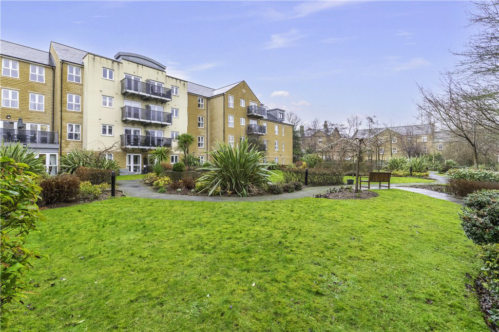 Squirrel Way, Leeds, West Yorkshire, LS17