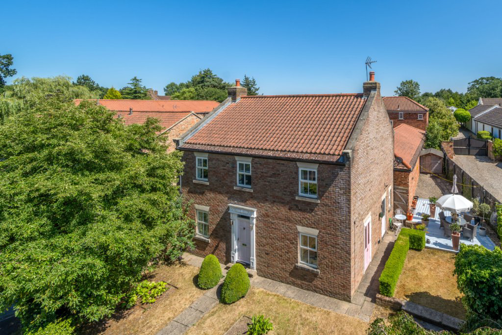 Lodge Yard, Minskip, York, North Yorkshire, YO51