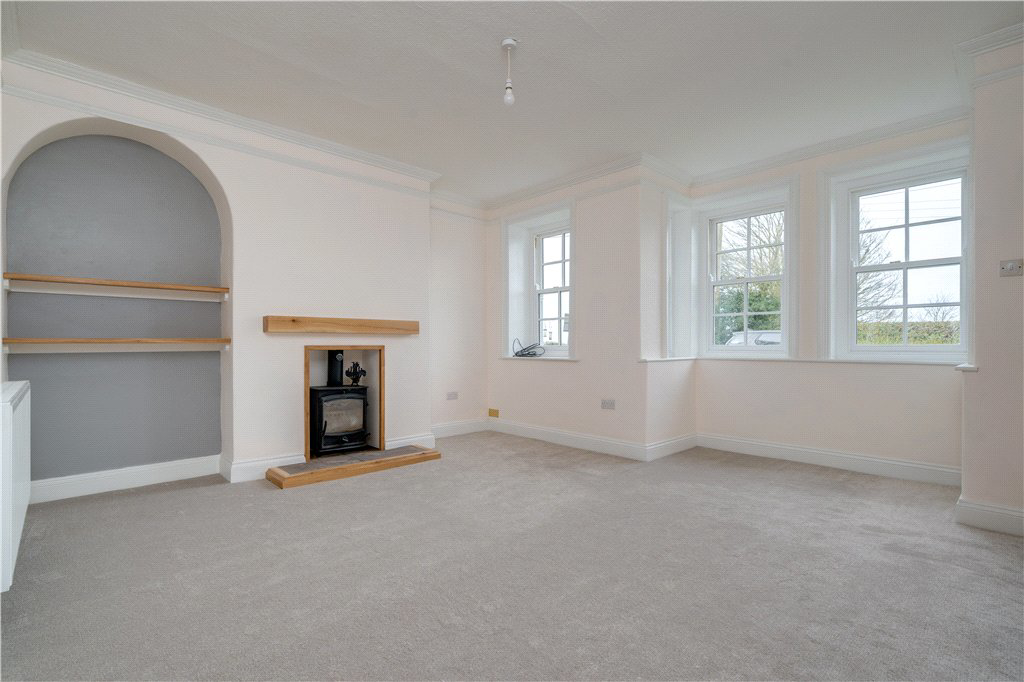 Leeds Road, Toulston, Tadcaster, North Yorkshire, LS24, photo 2