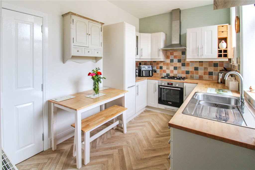 Robert Street, Cross Roads, Keighley, West Yorkshire, BD22, photo 4