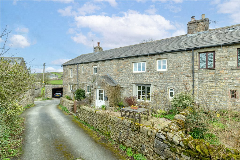 Brackenber Farmhouse, Cold Cotes, Clapham, Lancaster, LA2