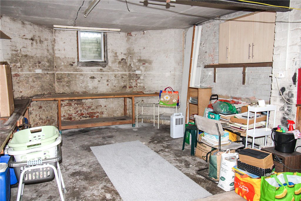 Skipton Road, Keighley, West Yorkshire, BD20, photo 6