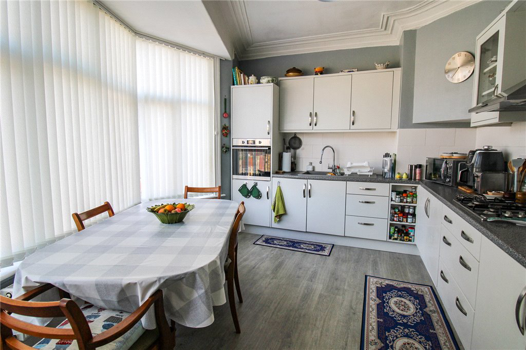 Skipton Road, Keighley, West Yorkshire, BD20, photo 3