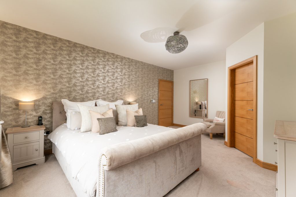 College Gardens, Bingley, West Yorkshire, BD16, photo 31