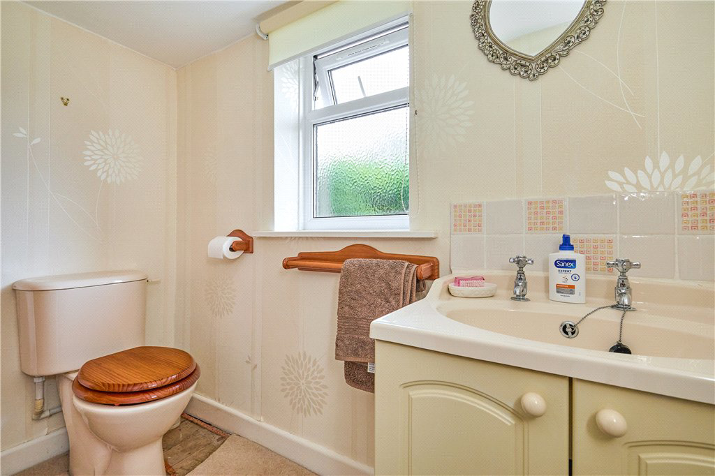 Dalesway, Guiseley, Leeds, West Yorkshire, LS20, photo 9