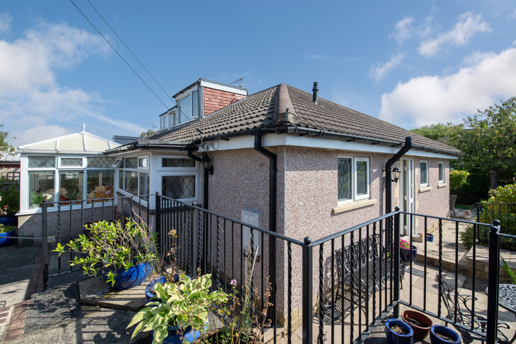 Birchlands Grove, Wilsden, West Yorkshire, BD15, photo 4