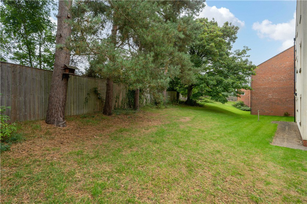 Fennell Grove, Ripon, North Yorkshire, HG4, photo 10