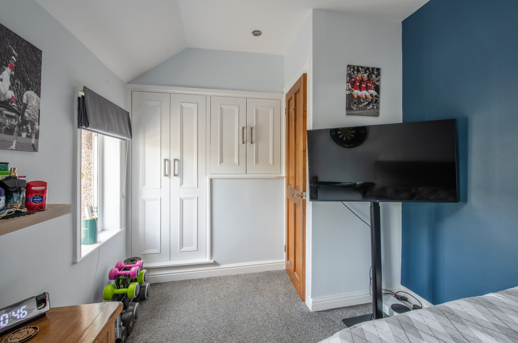 Sleningford Road, Crossflatts, Bingley, West Yorkshire, BD16, photo 17