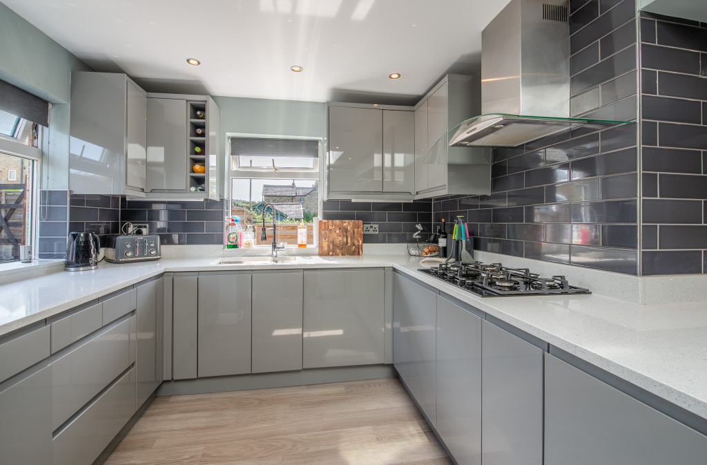 Sleningford Road, Crossflatts, Bingley, West Yorkshire, BD16, photo 8