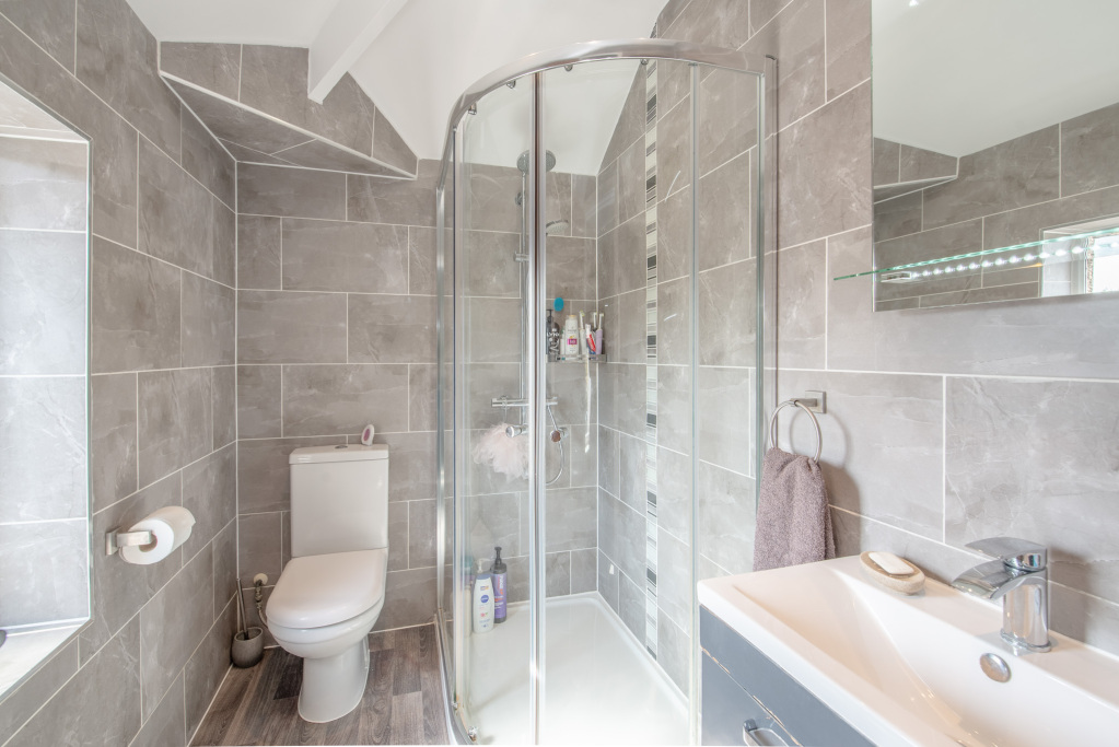 Sleningford Road, Crossflatts, Bingley, West Yorkshire, BD16, photo 12