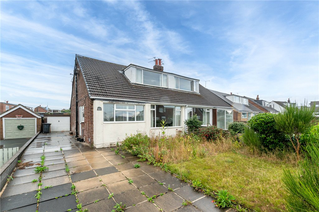 Kingsdale Gardens, Drighlington, Bradford, West Yorkshire, BD11