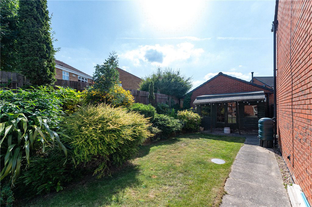 Rooms Way, Morley, Leeds, West Yorkshire, LS27, photo 32