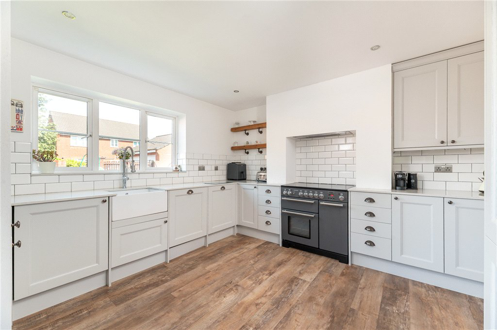 Rooms Way, Morley, Leeds, West Yorkshire, LS27, photo 7