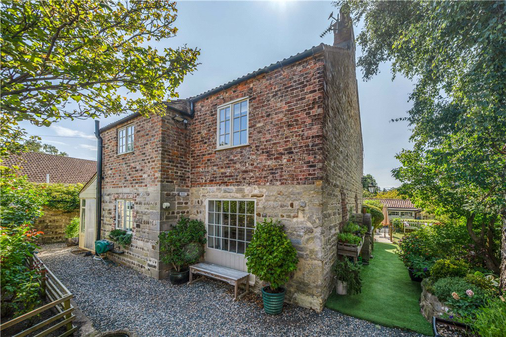 Cana Lane, Marton Le Moor, Ripon, North Yorkshire, HG4, photo 21