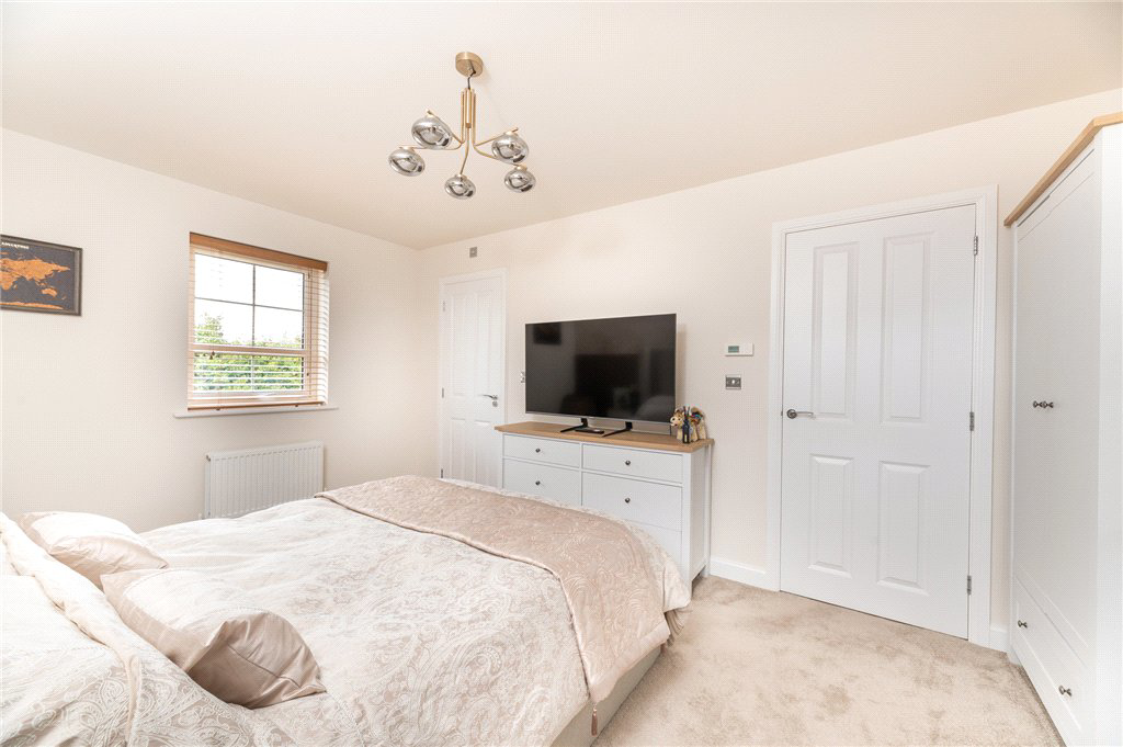 Churchyard Drive, East Ardsley, Wakefield, West Yorkshire, WF3, photo 16