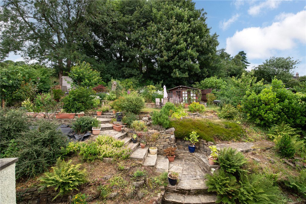 Banks Lane, Riddlesden, Keighley, West Yorkshire, BD20, photo 5
