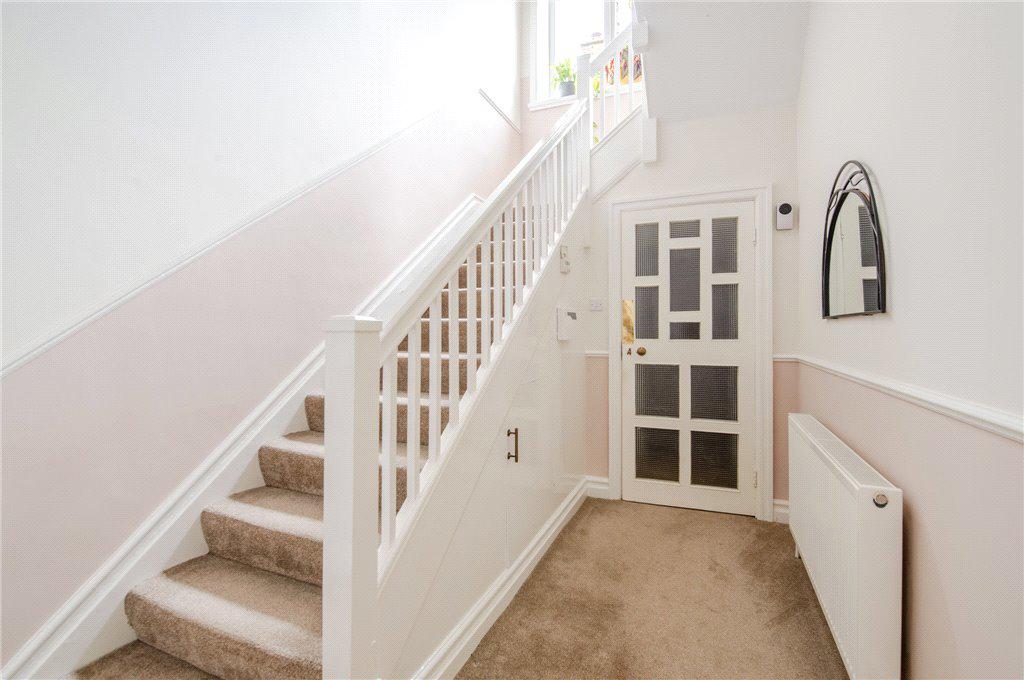 Banks Lane, Riddlesden, Keighley, West Yorkshire, BD20, photo 13