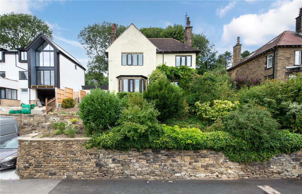 Banks Lane, Riddlesden, Keighley, West Yorkshire, BD20