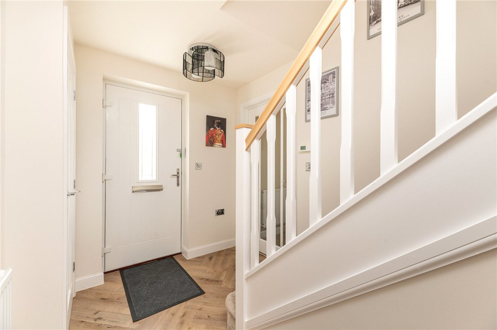 Churchyard Drive, East Ardsley, Wakefield, West Yorkshire, WF3, photo 14